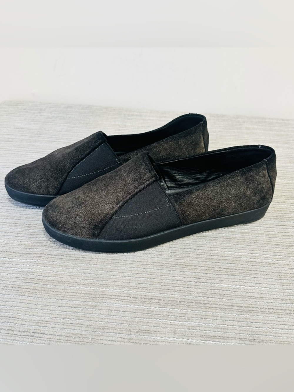 Eileen Fisher brown elastic slip on leather loafer women's 8,5 - Picture 3 of 9